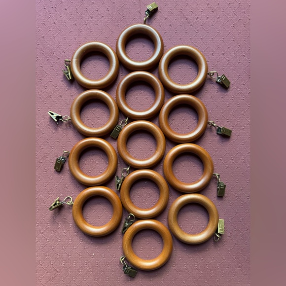 Wooden Curtain Rings with Clips (Set of 13) - Picture 1 of 5